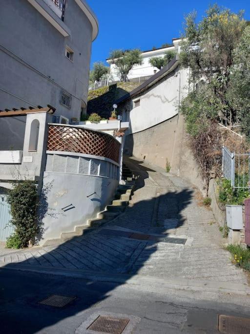 דירות סן לורנצו אל מארה Bella Vista Sopra Il Porto! מראה חיצוני תמונה