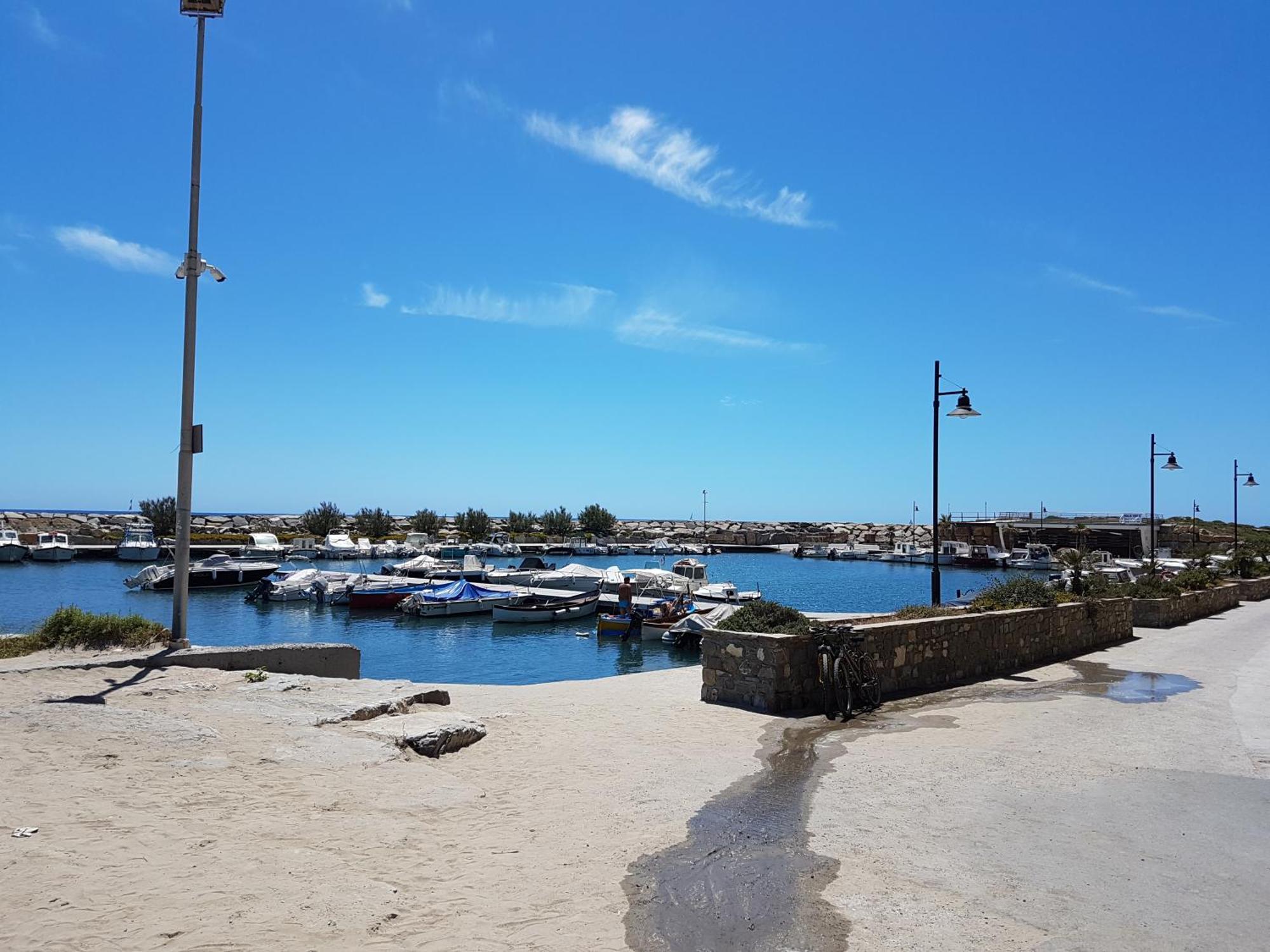 דירות סן לורנצו אל מארה Bella Vista Sopra Il Porto! מראה חיצוני תמונה