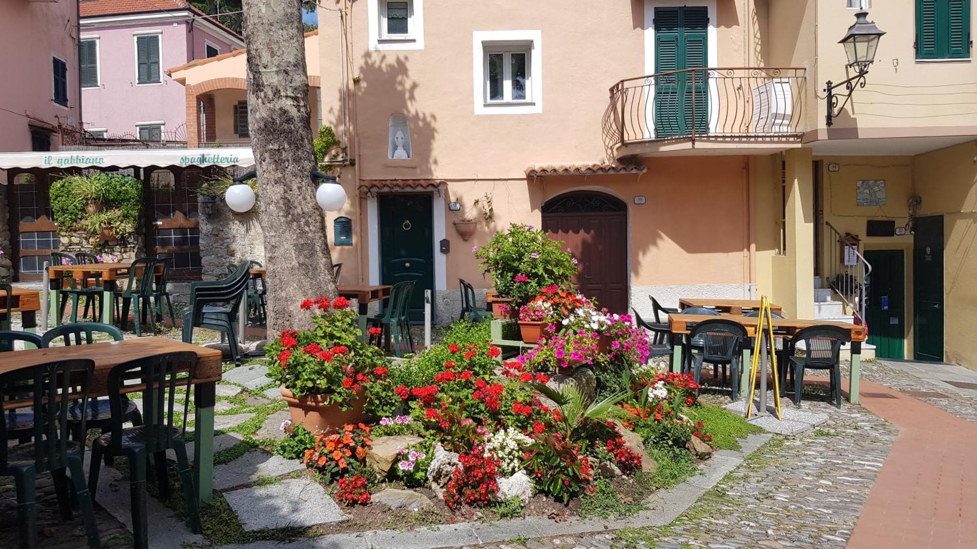 דירות סן לורנצו אל מארה Bella Vista Sopra Il Porto! מראה חיצוני תמונה